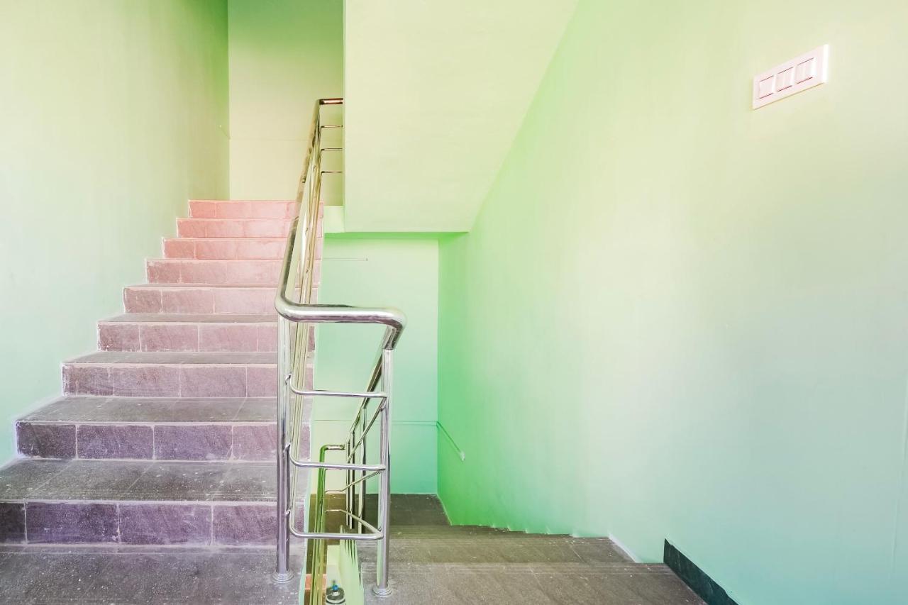 OYO 67267 Ss Residency Singanallur Exterior foto