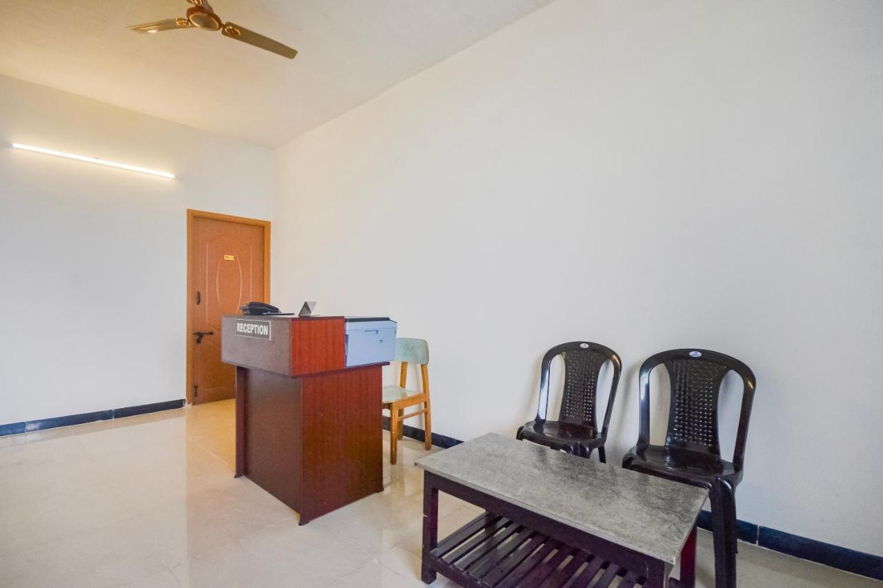 OYO 67267 Ss Residency Singanallur Exterior foto