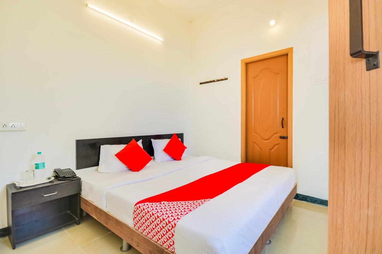OYO 67267 Ss Residency Singanallur Exterior foto